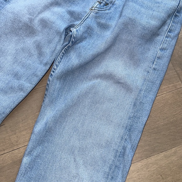 MOTHER Rider Skimp Jeans in Dreamer in High Life - Picture 9 of 13